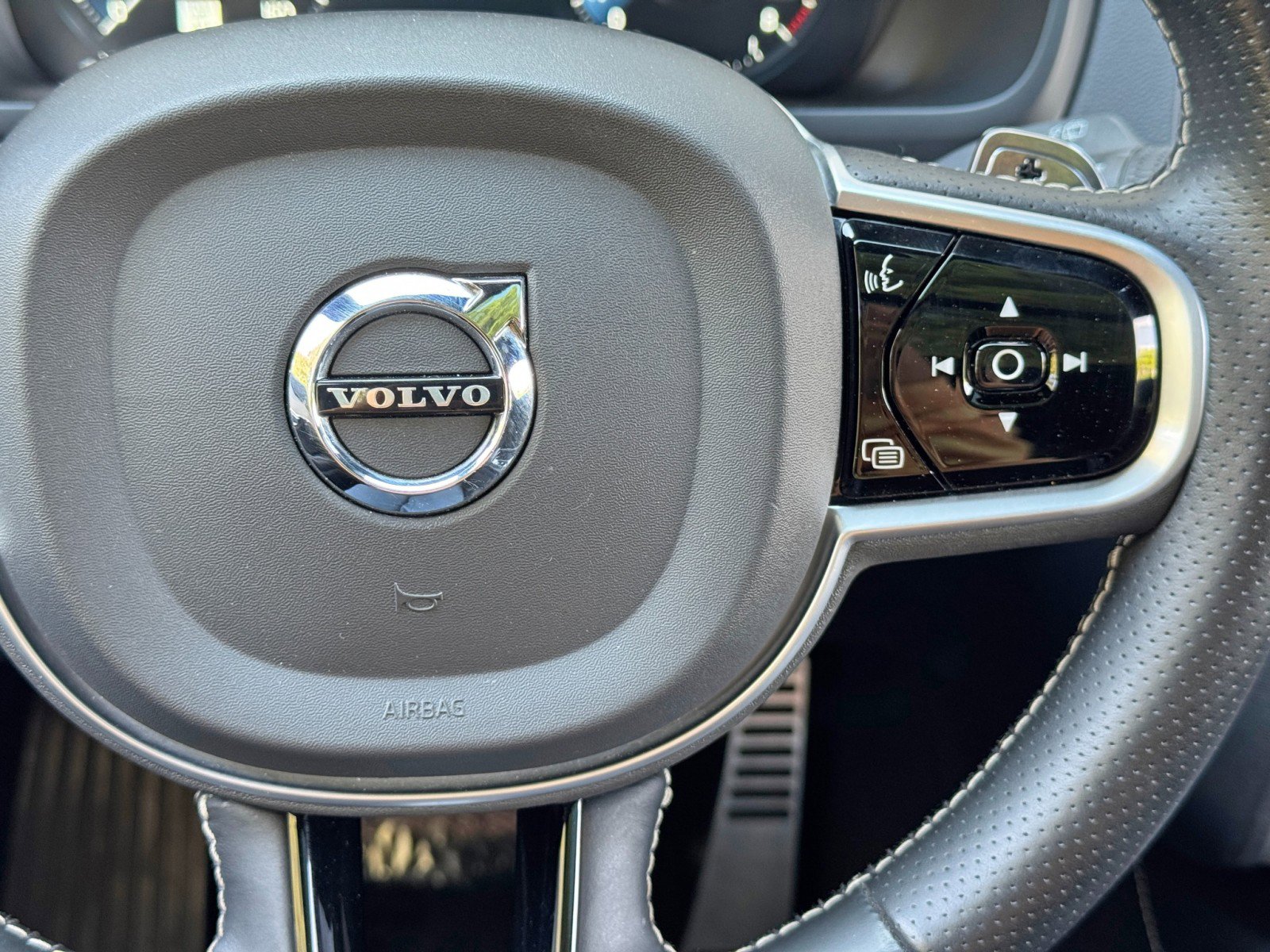 2019 Volvo Xc90 T6 R-Design