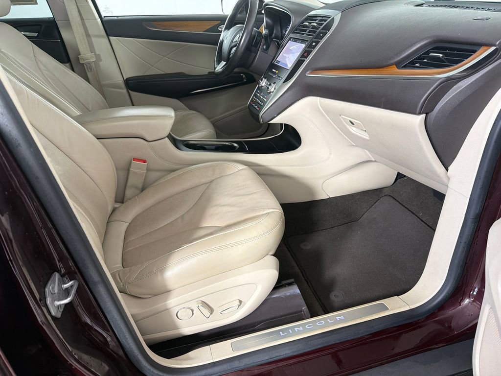 2019 Lincoln MKC Select
