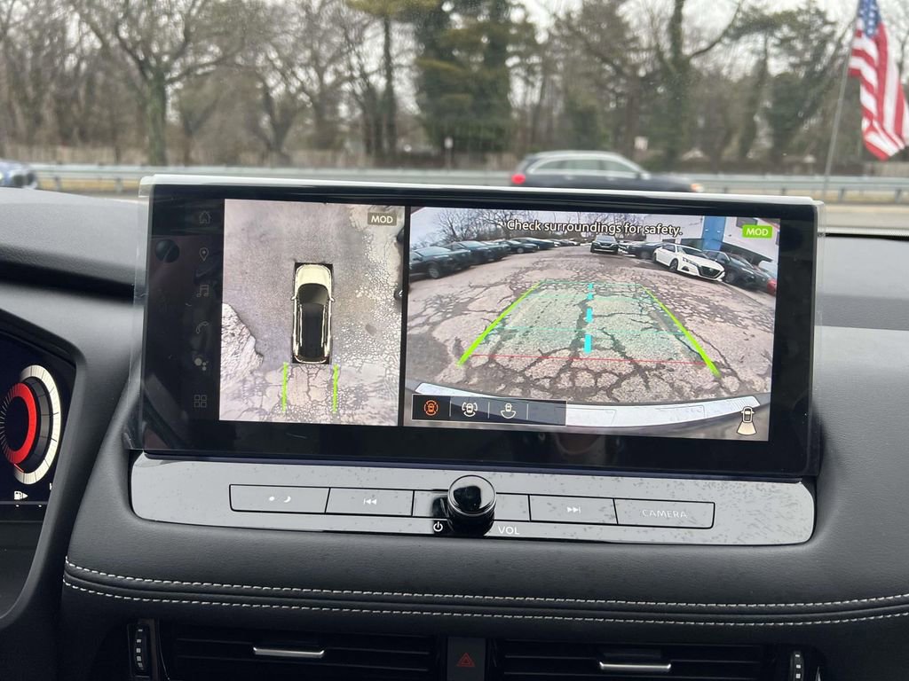 2025 Nissan Rogue SL