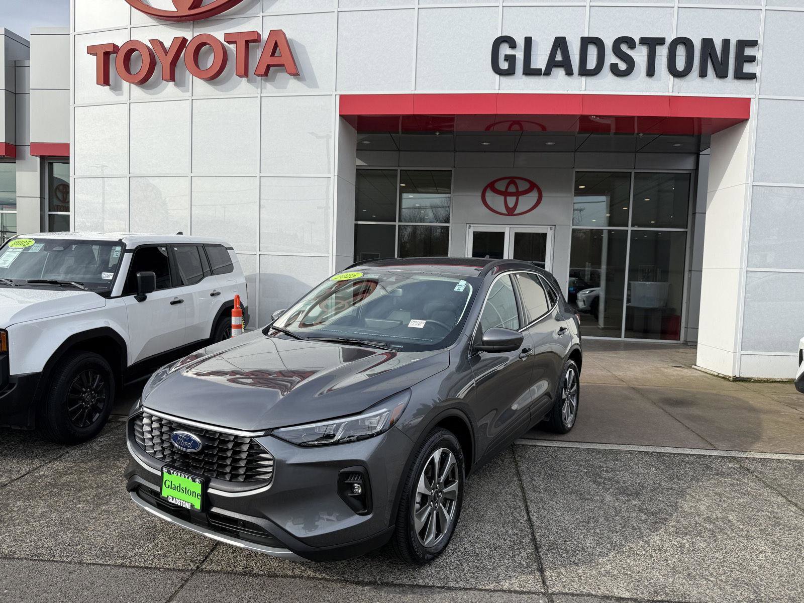 2025 Ford Escape Platinum