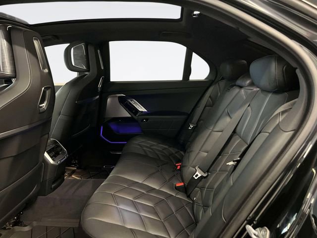 2024 BMW 760i xDrive