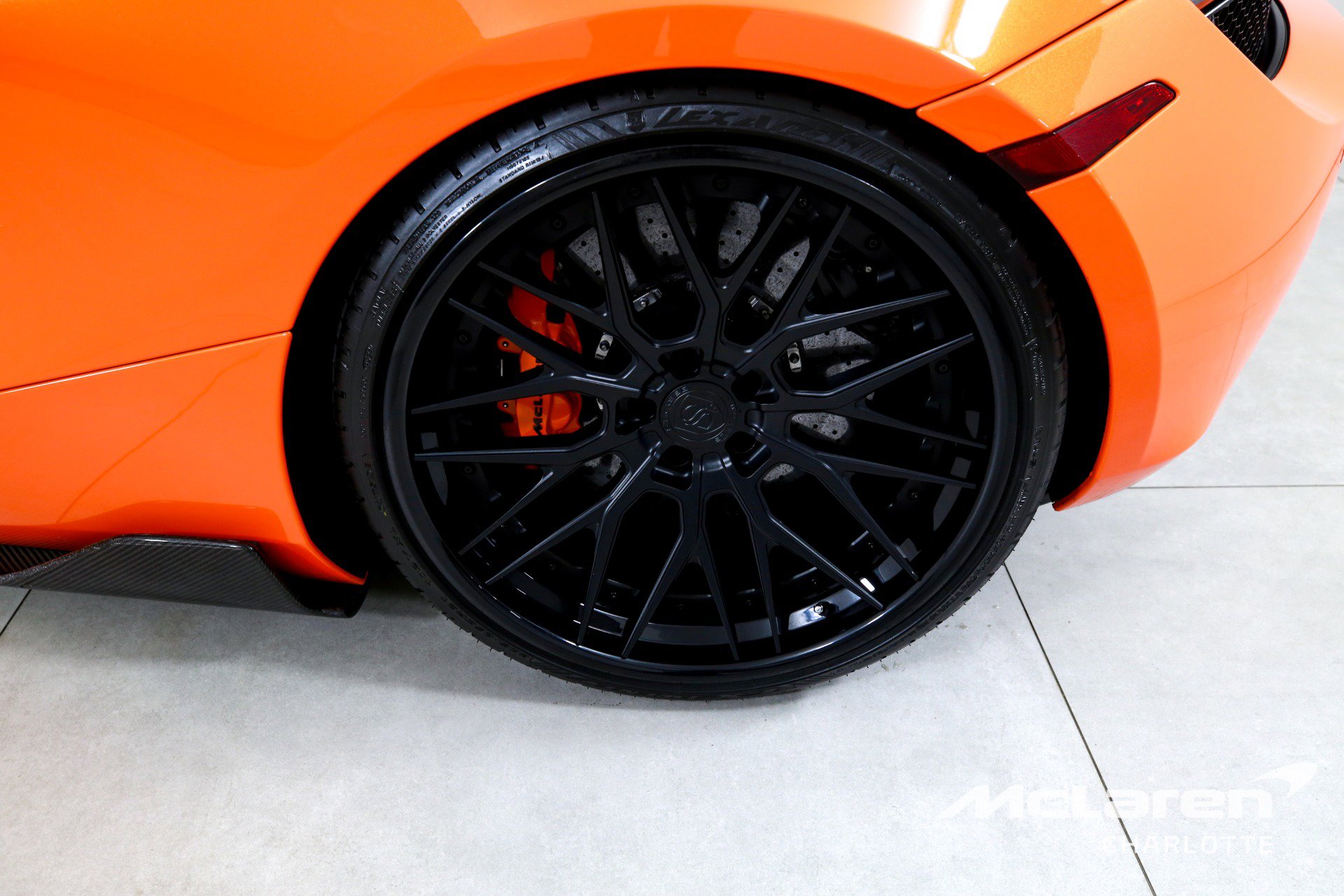 Used 2020 McLaren 720S Performance photo 27