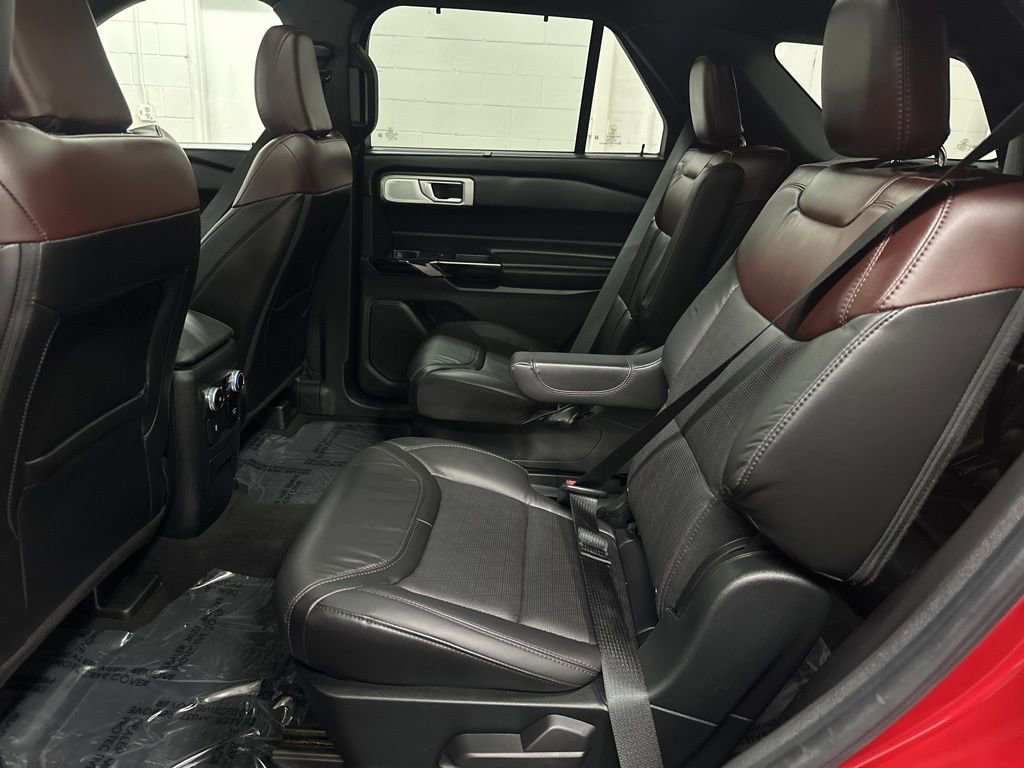 2022 Ford Explorer Platinum