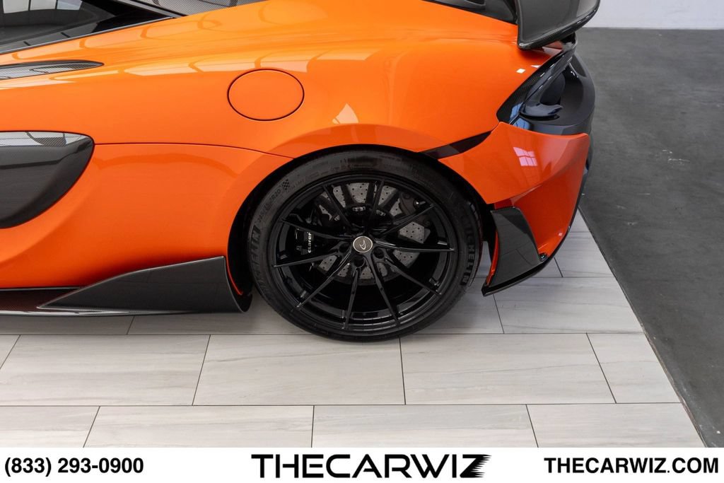 Used 2019 McLaren 600LT photo 19