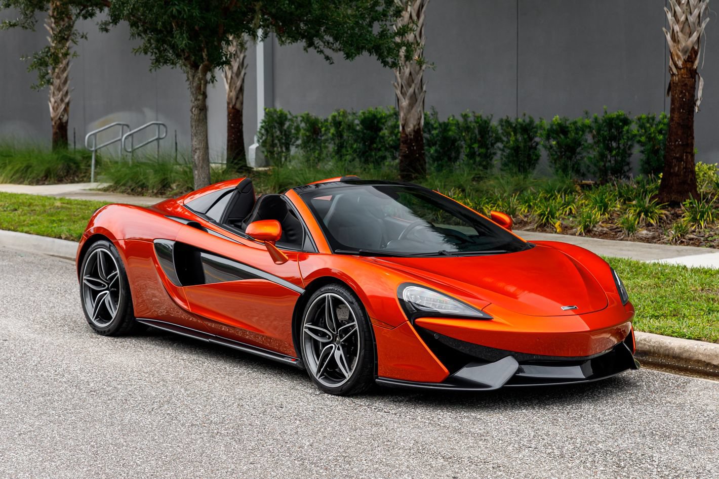 Used 2019 McLaren 570S Spider