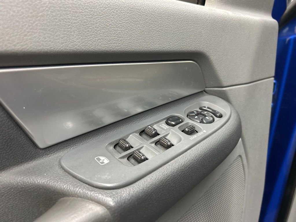 2007 Dodge Ram 1500 Truck SLT