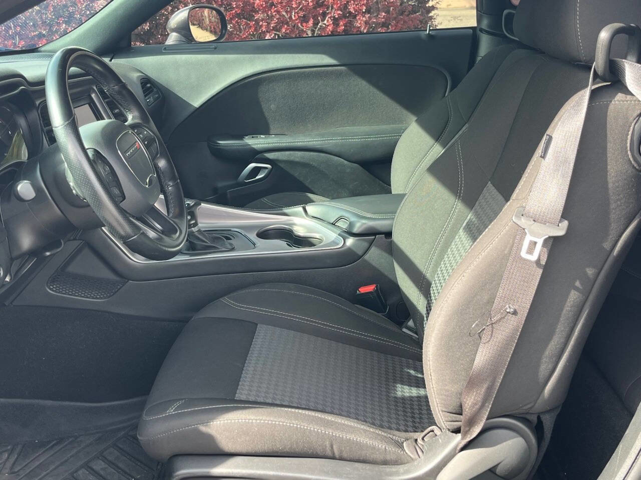 2022 Dodge Challenger SXT