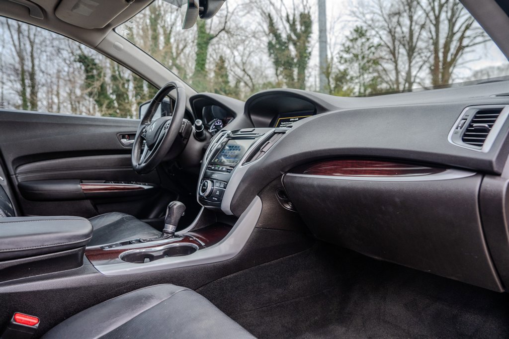2017 Acura TLX w/ Technology Package