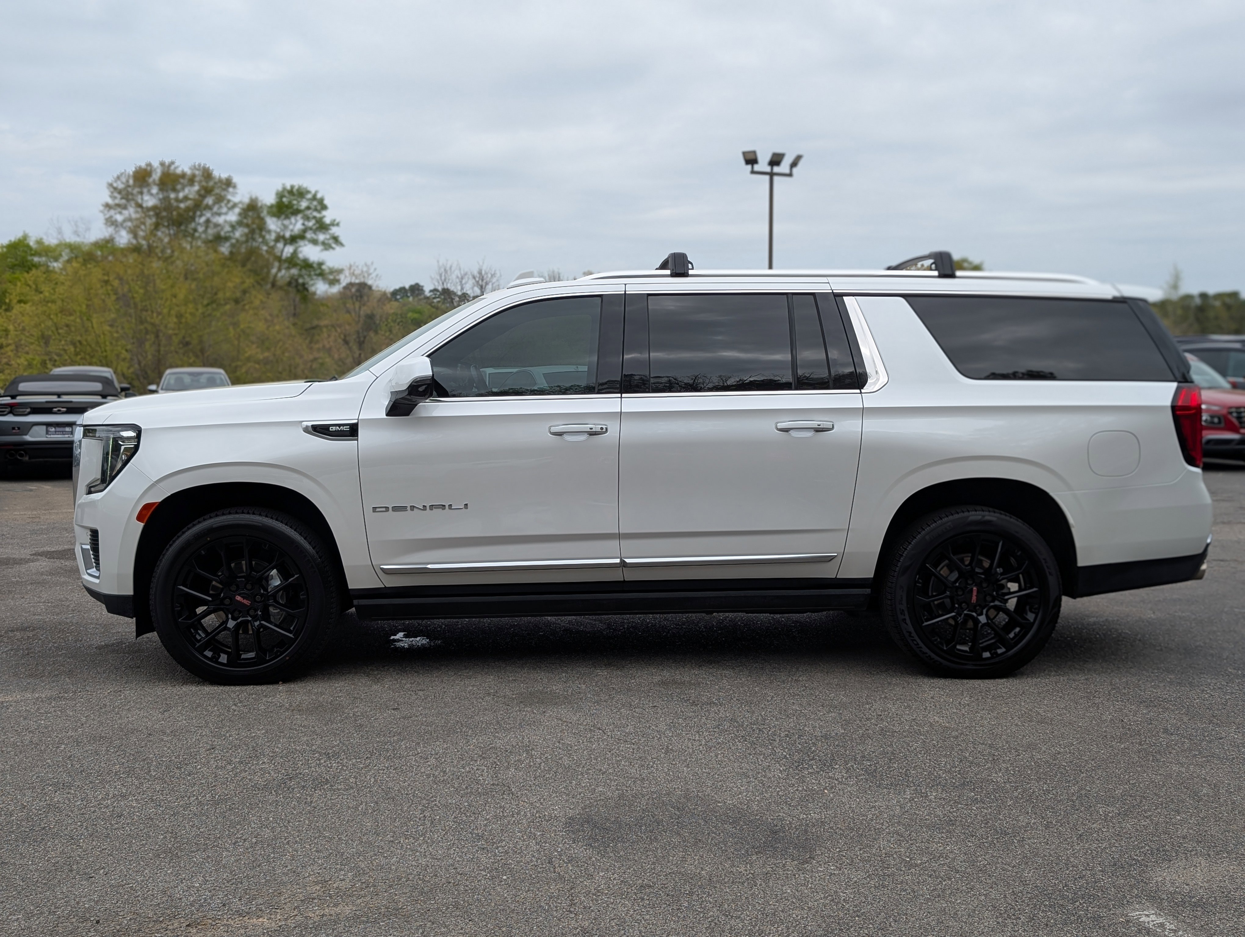 2023 GMC Yukon XL Denali