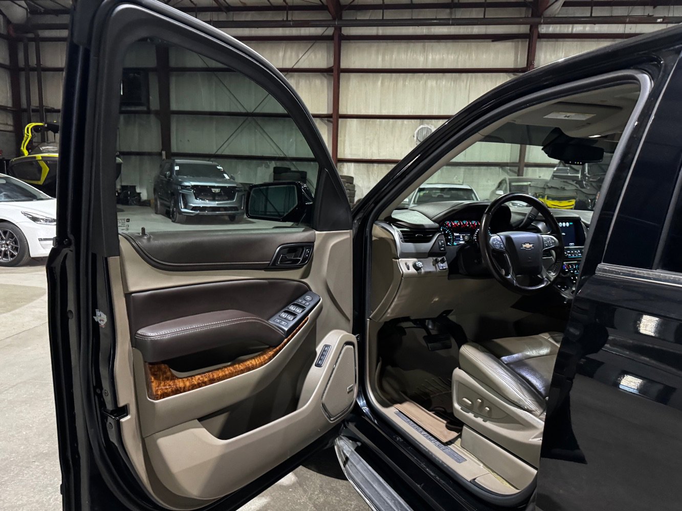 2016 Chevrolet Suburban LTZ