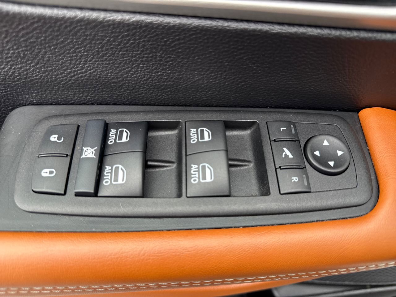 2025 Chrysler Pacifica Pinnacle