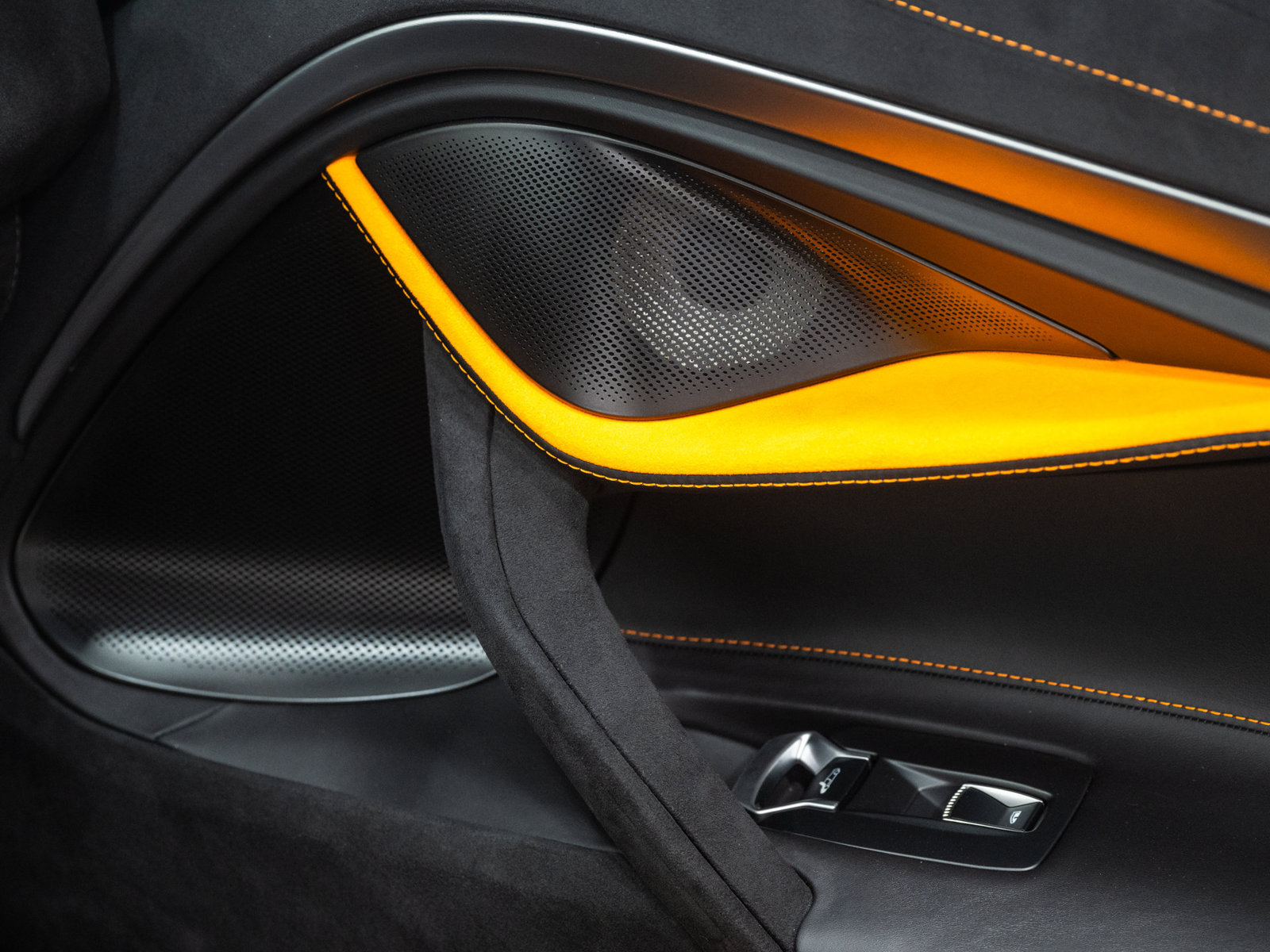 Used 2024 McLaren 750S Spider photo 33