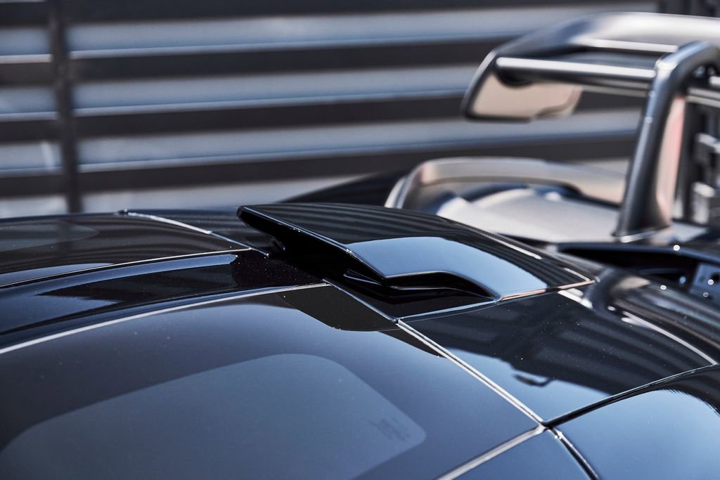Used 2019 McLaren Senna photo 13