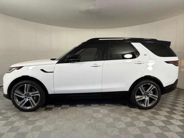 2026 Land Rover Discovery Dynamic SE