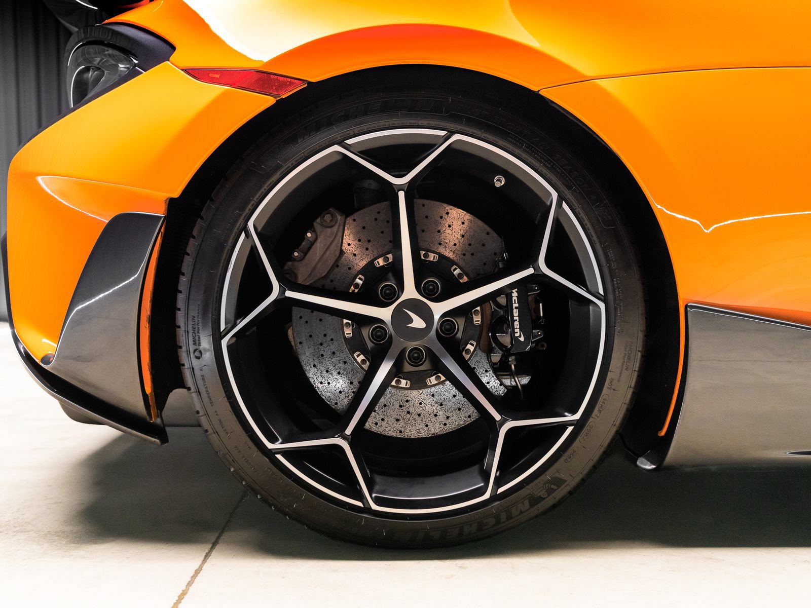 Used 2020 McLaren 600LT Spider 5