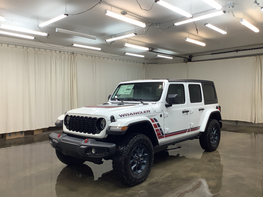 New 2026 Jeep Wrangler Unlimited Sport w/ Dual Top Group