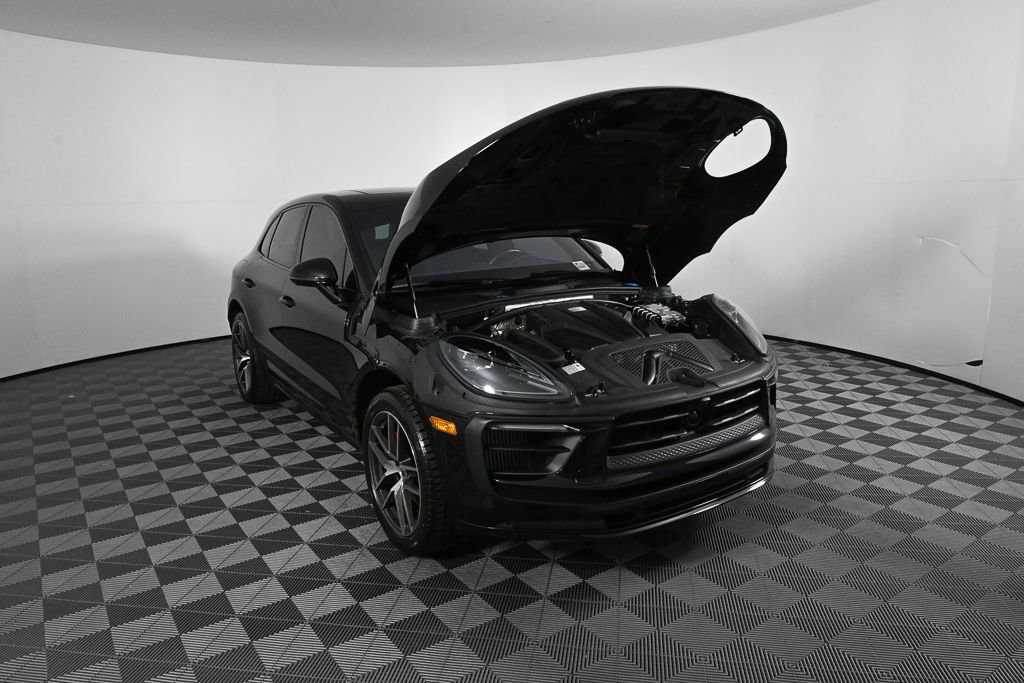 2024 Porsche Macan S
