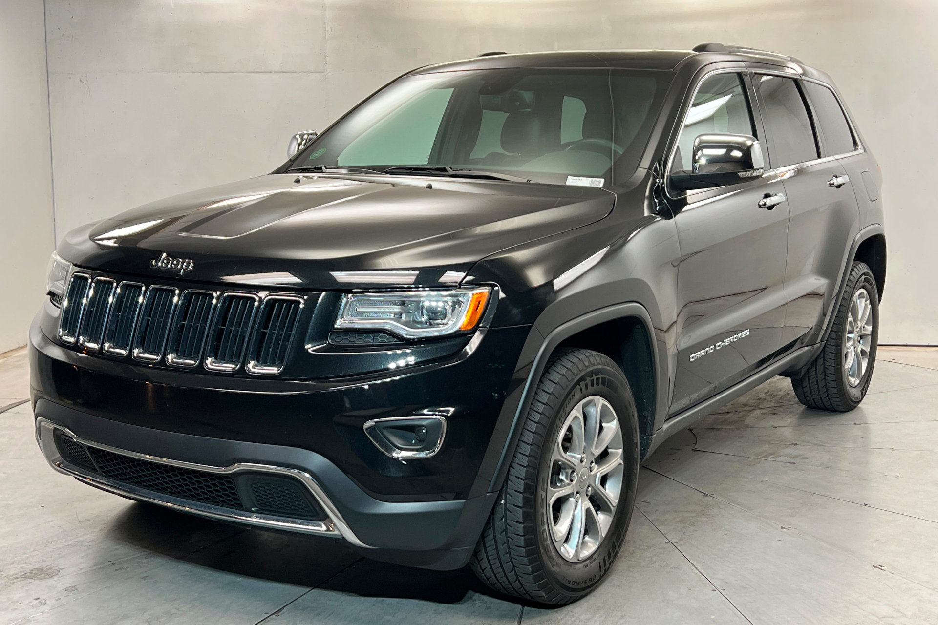 Used 2016 Jeep Grand Cherokee Limited w/ Luxury Group II