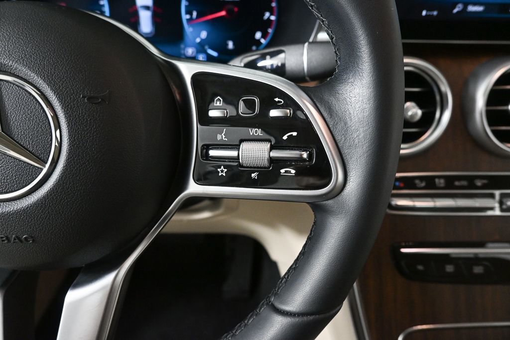 2022 Mercedes-Benz GLC 300