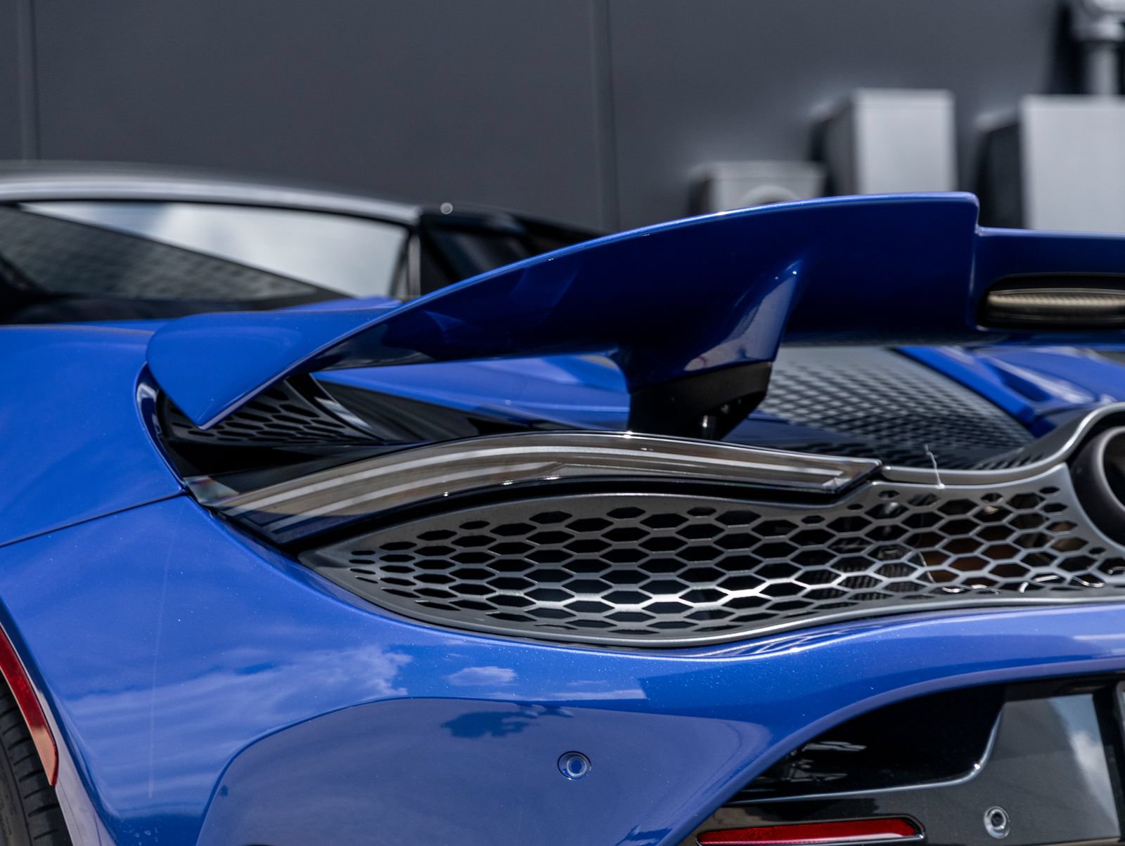 Used 2024 McLaren 750S Spider photo 13