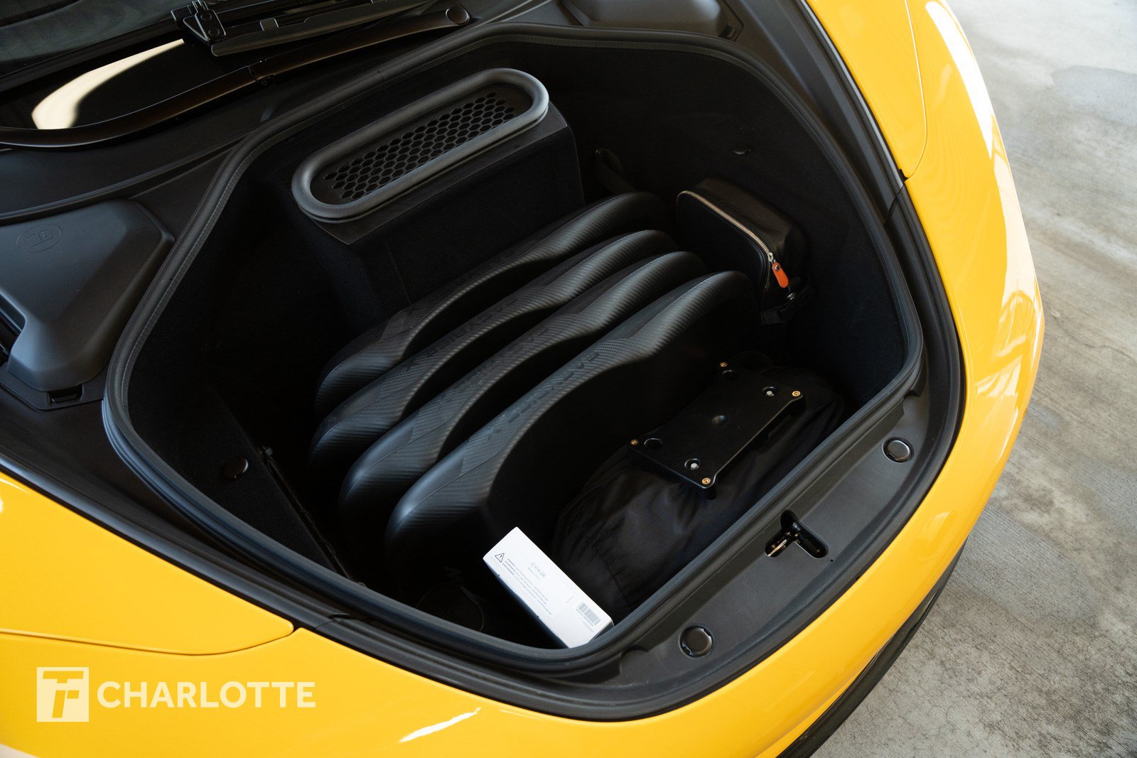 Used 2025 McLaren 750S photo 34