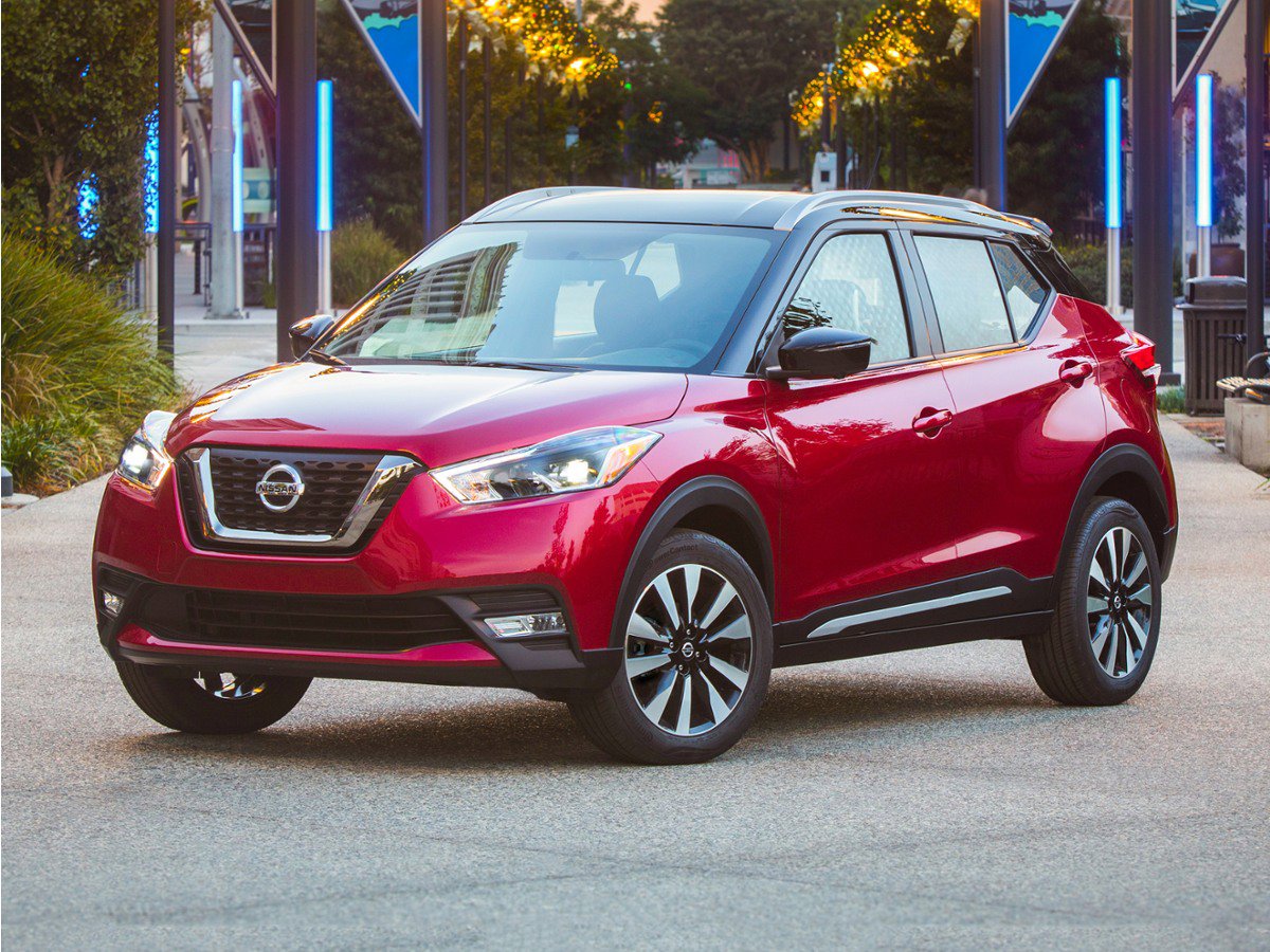 Used 2019 Nissan Kicks SV w/ Exterior Package