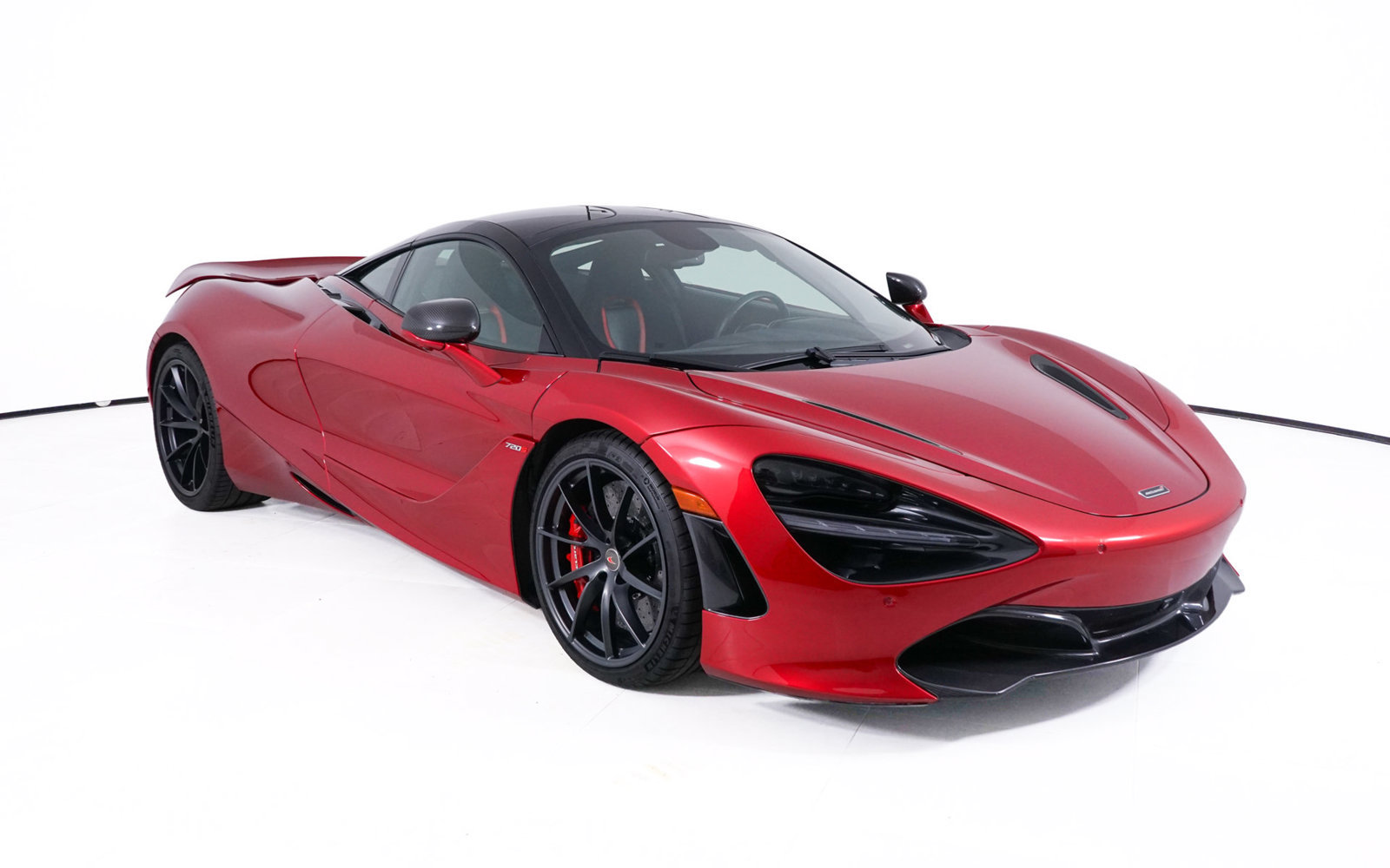 Used 2018 McLaren 720S photo 9
