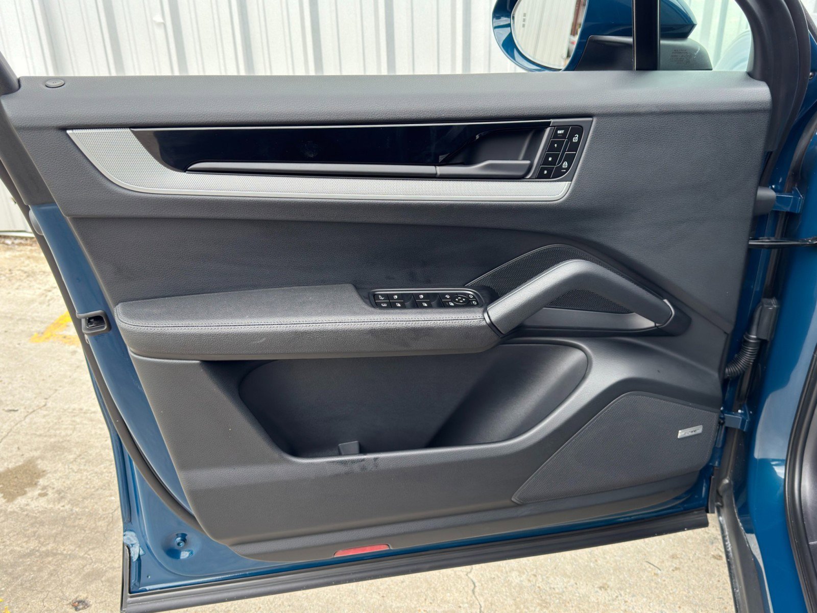 2024 Porsche Cayenne