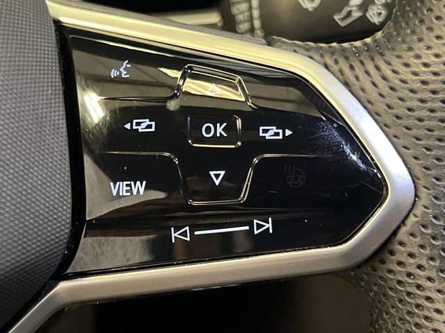 2022 Volkswagen Tiguan SE R-Line