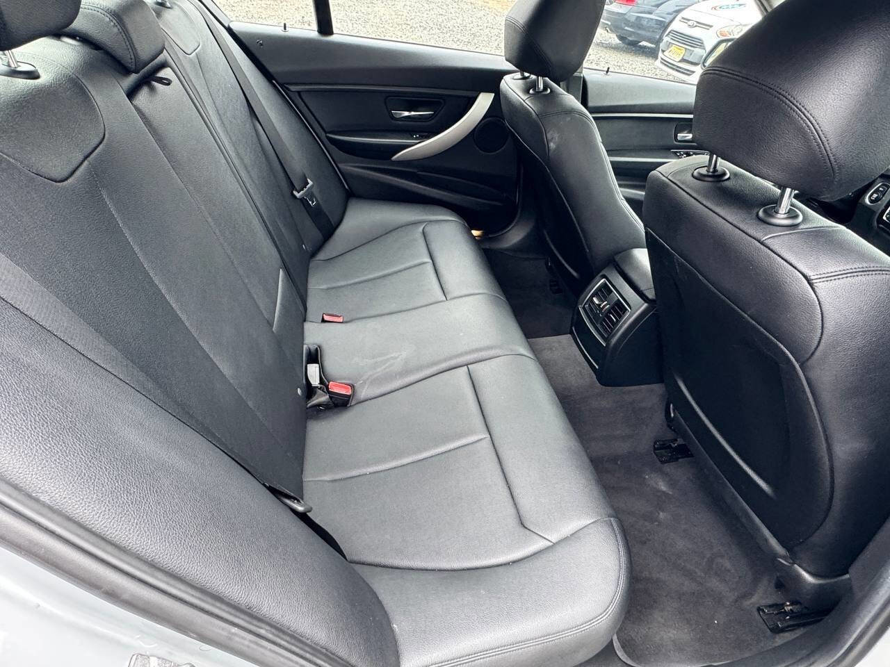 2016 BMW 320i xDrive Sedan