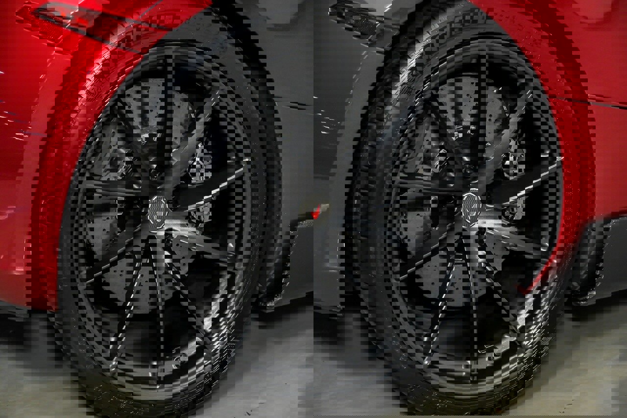 Used 2018 McLaren 720S photo 19