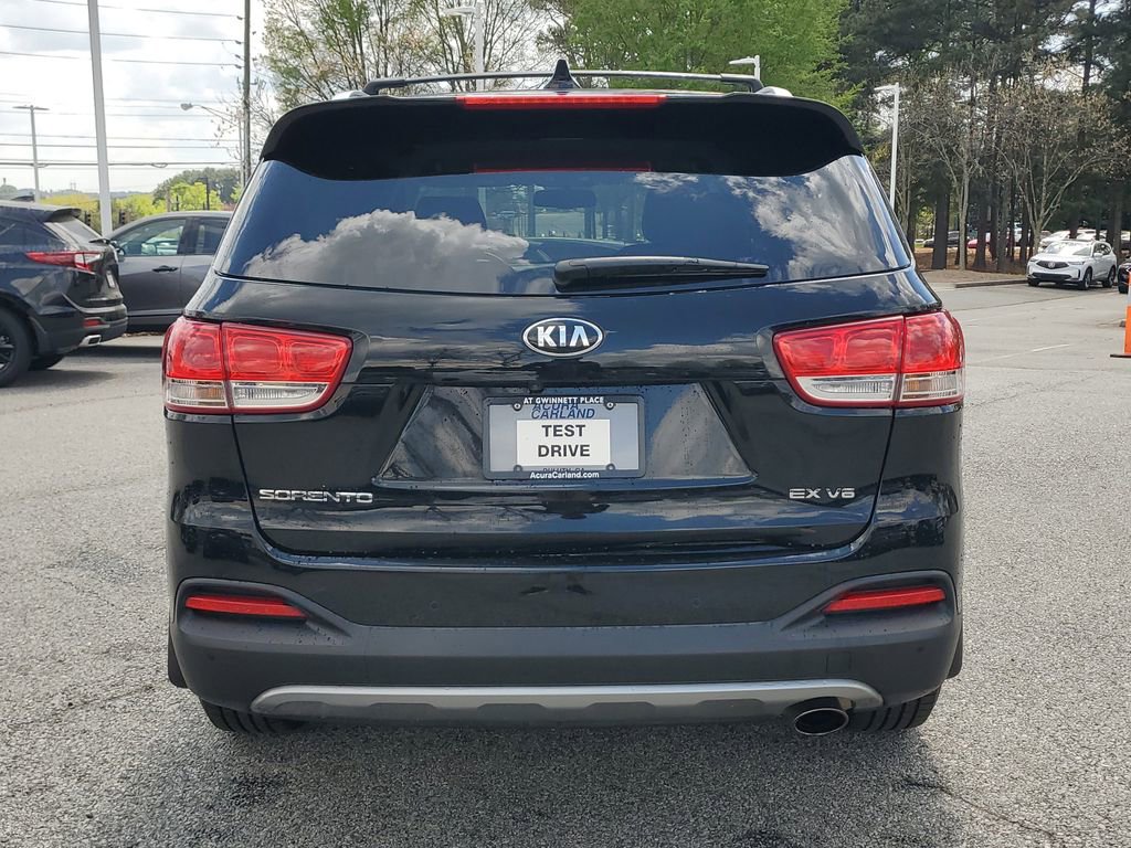 2016 Kia Sorento EX