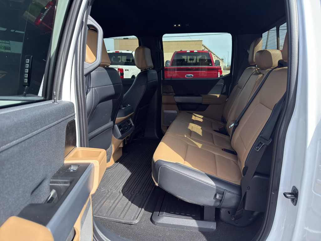 2024 Ford F350 Lariat