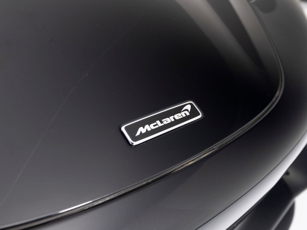 Used 2024 McLaren 750S Spider photo 38