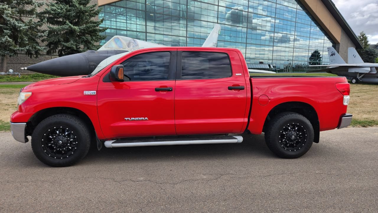 Used 2010 Toyota Tundra 2WD CrewMax w/ SR5 Pkg