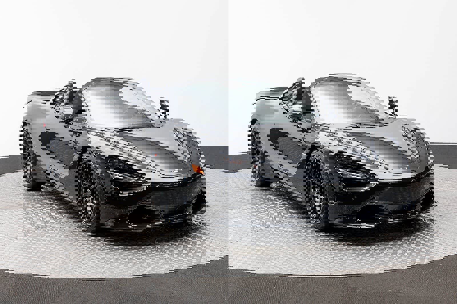 Used 2023 McLaren 720S Spider photo 48