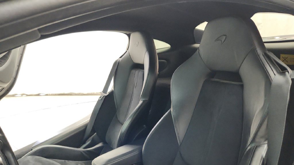Used 2019 McLaren 600LT photo 37