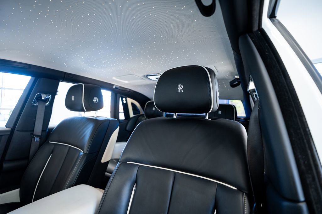 2019 Rolls-Royce Phantom Sedan