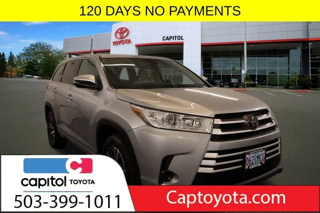 Used 2017 Toyota Highlander LE