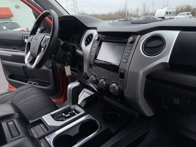 2018 Toyota Tundra SR5