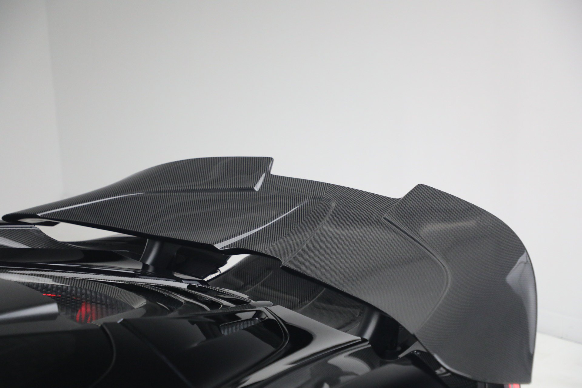 Used 2020 McLaren 720S Performance photo 39