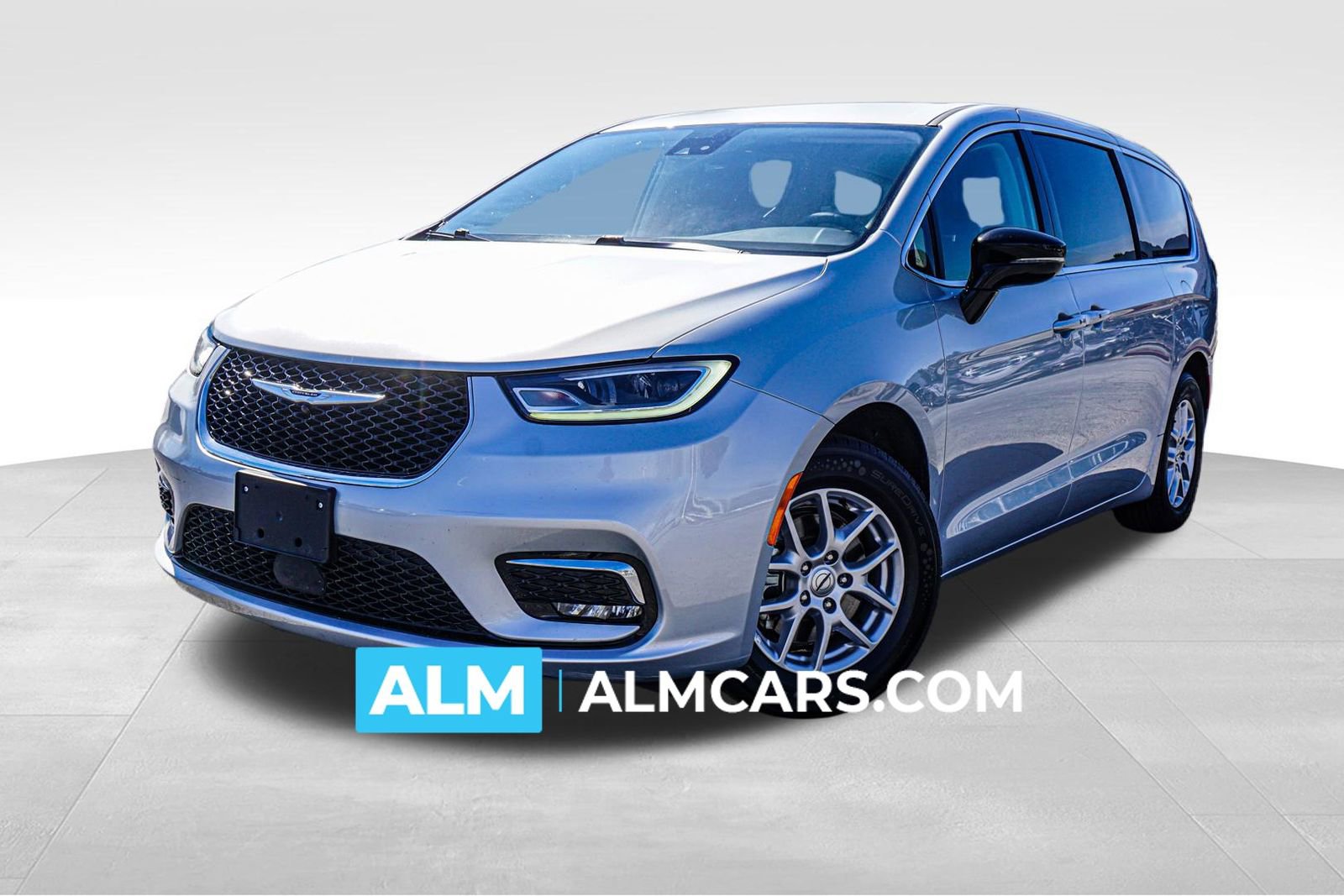 2024 Chrysler Pacifica Touring-L