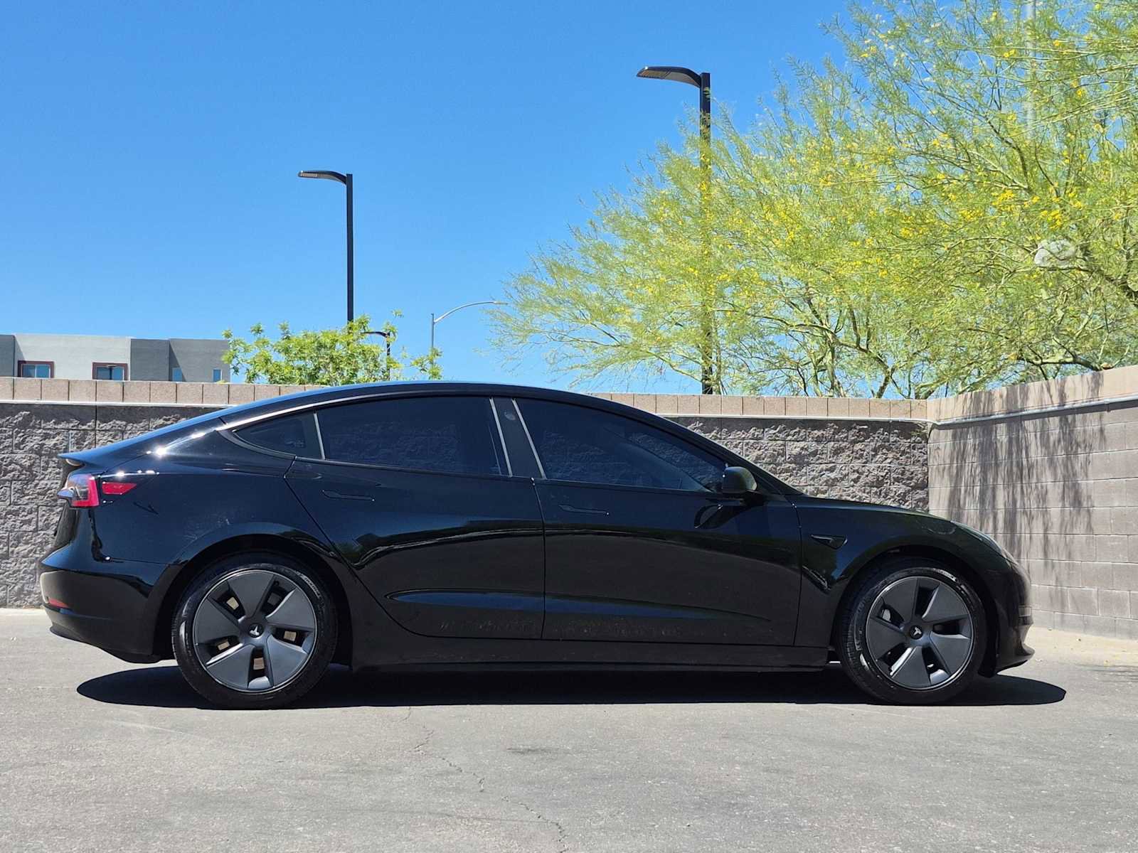 2023 Tesla Model 3 Standard Range