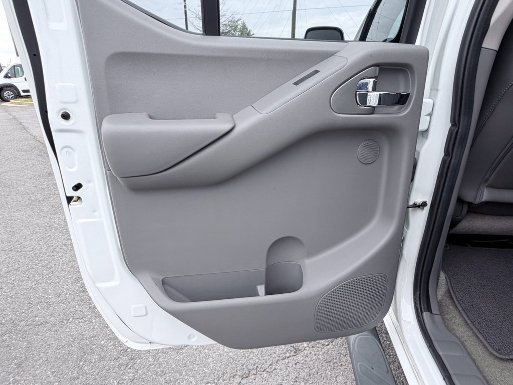 2017 Nissan Frontier SL