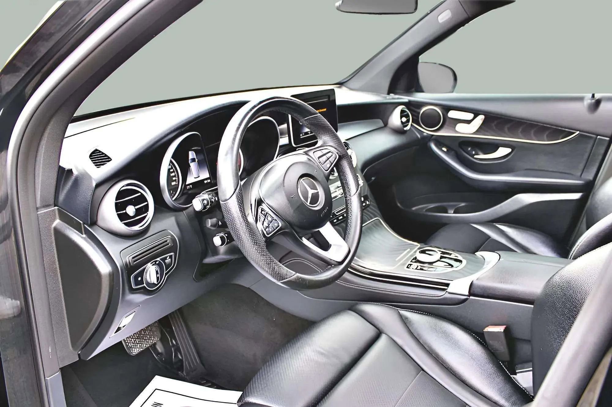 2018 Mercedes-Benz GLC 300 4MATIC