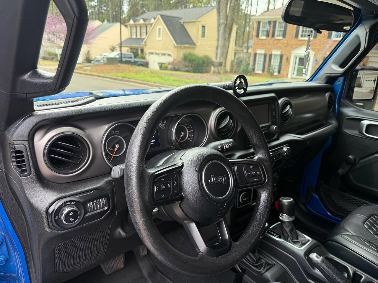 2020 Jeep Gladiator Sport