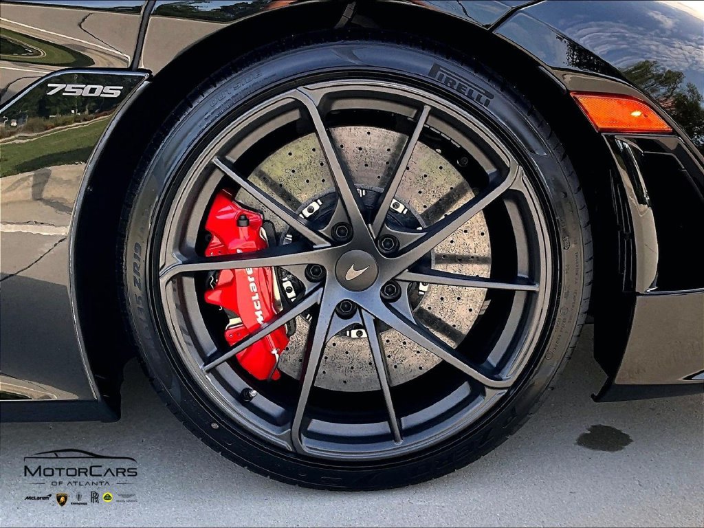 New 2027 McLaren 750S photo 15