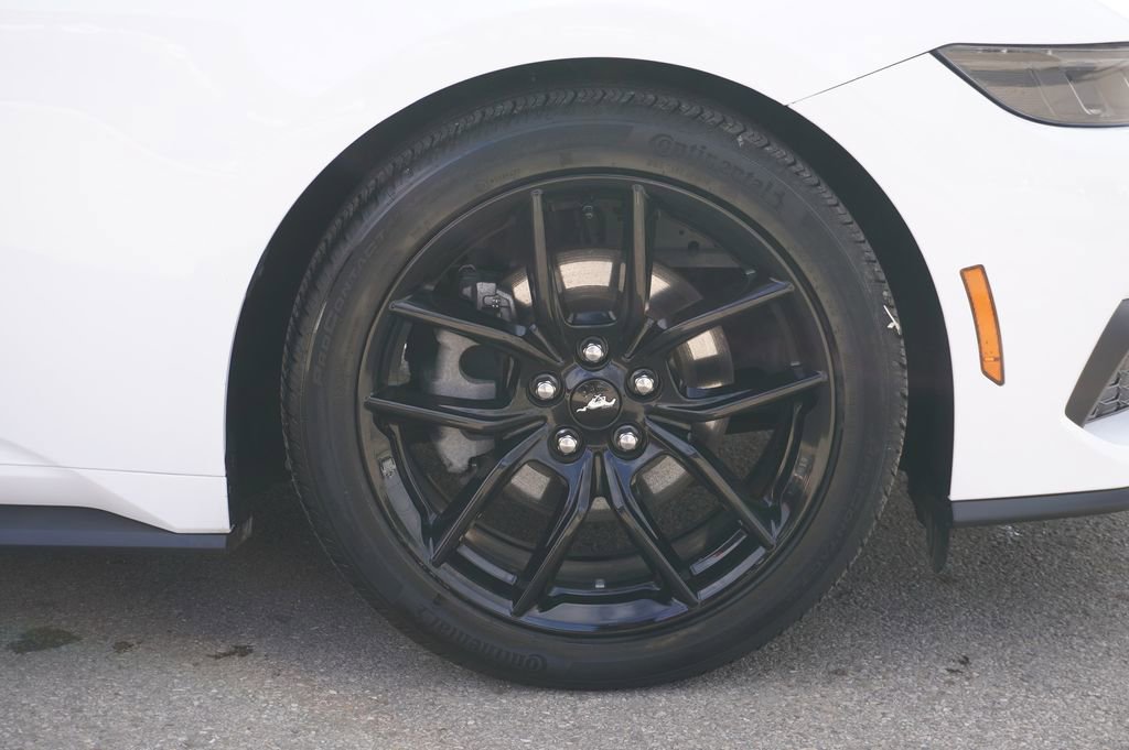 2024 Ford Mustang Premium