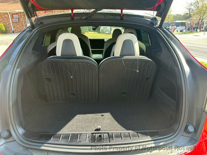 2022 Tesla Model X Plaid