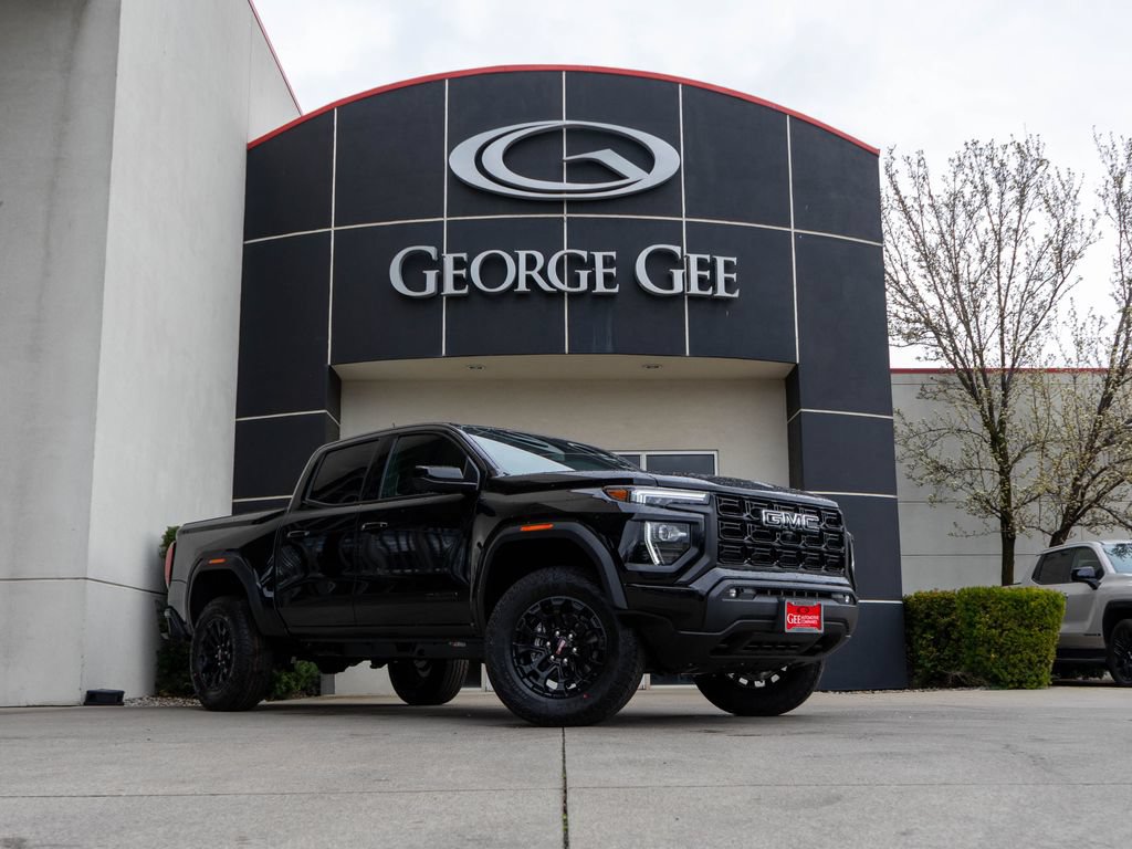 New 2026 GMC Canyon Elevation w/ Convenience Package